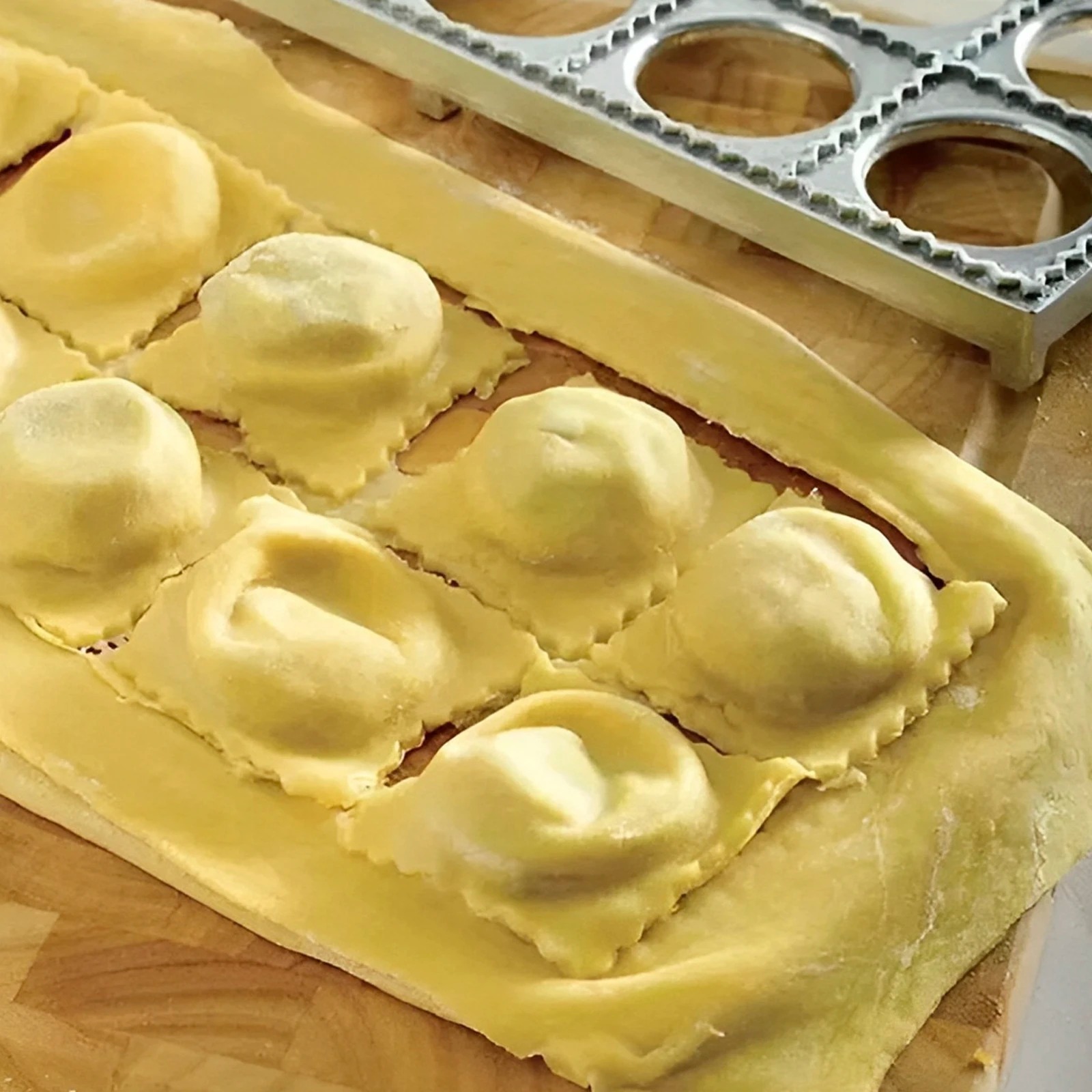 Dumpling Mold 12 Holes Ravioli - Gaming Kitchen Accessories 评论和价格
